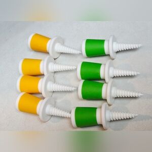 4 Pc Sets Screw In Corn Holders